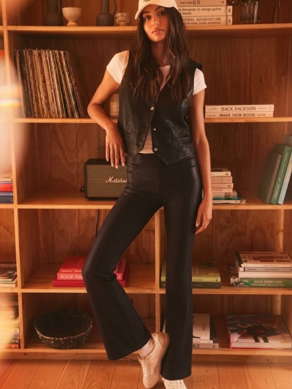KUT from the Kloth Ana High Rise Fab Ab Coated Flare Pants Black Size 8 NWT